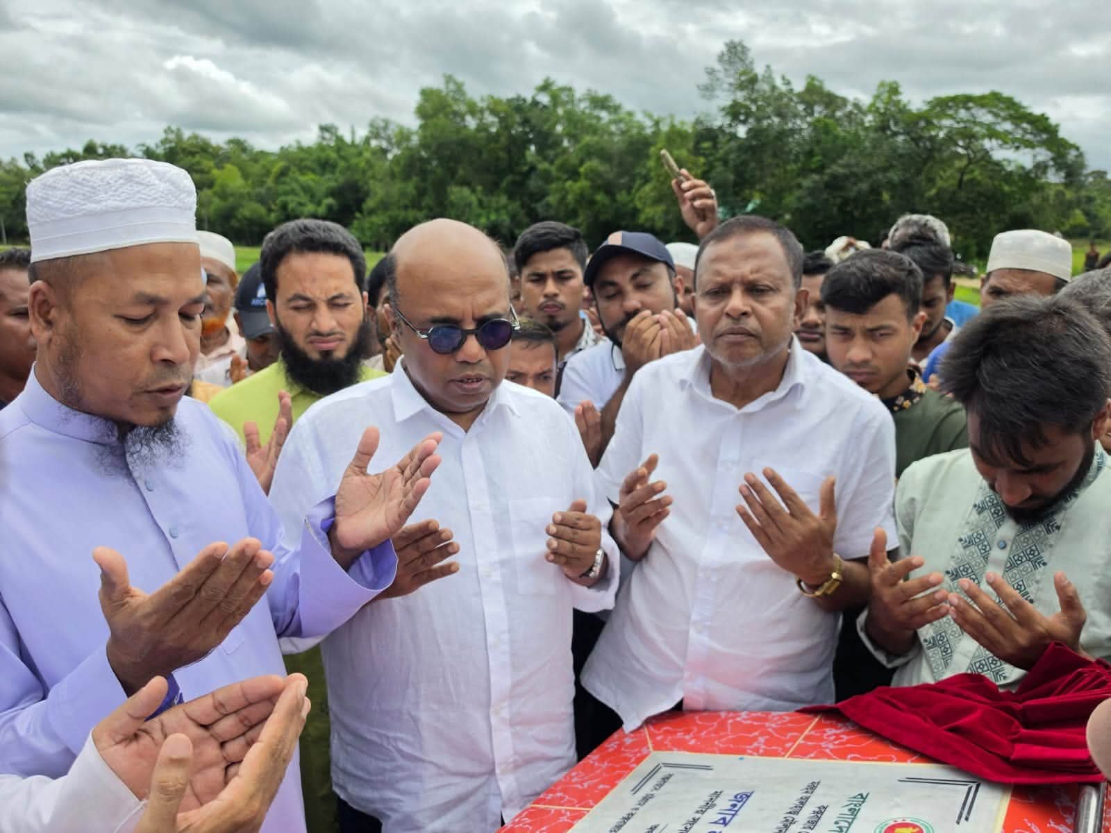 জোয়ারিনালায় কালভার্ট উদ্বোধন করলেন এমপি কাজল