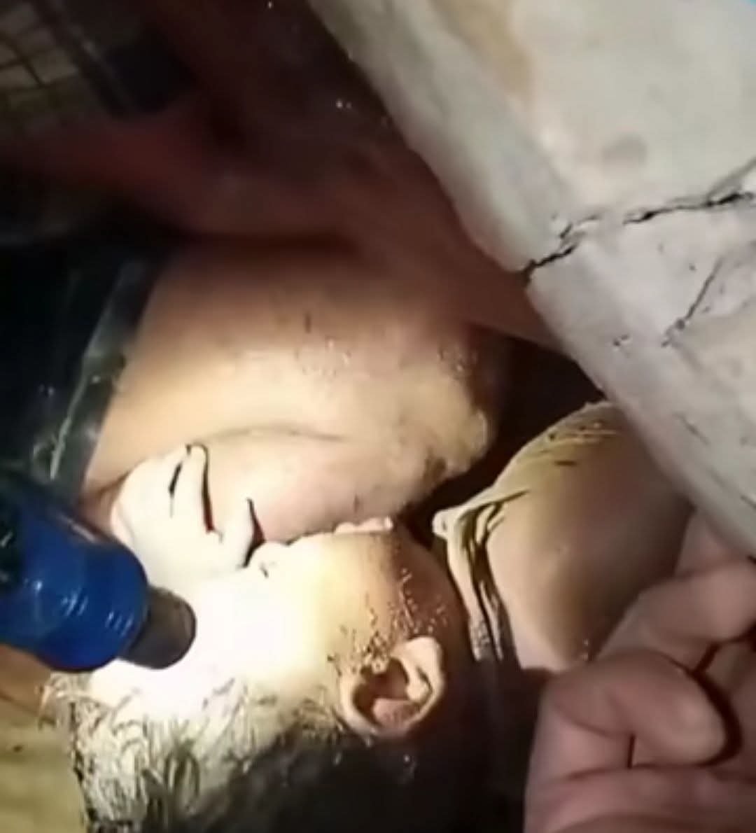 কক্সবাজারে পৃথক দুটি পাহাড় ধসের ঘটনায় মা-মেয়েসহ নিহত ৪, সংখ্যা বাড়ার আশঙ্কা
